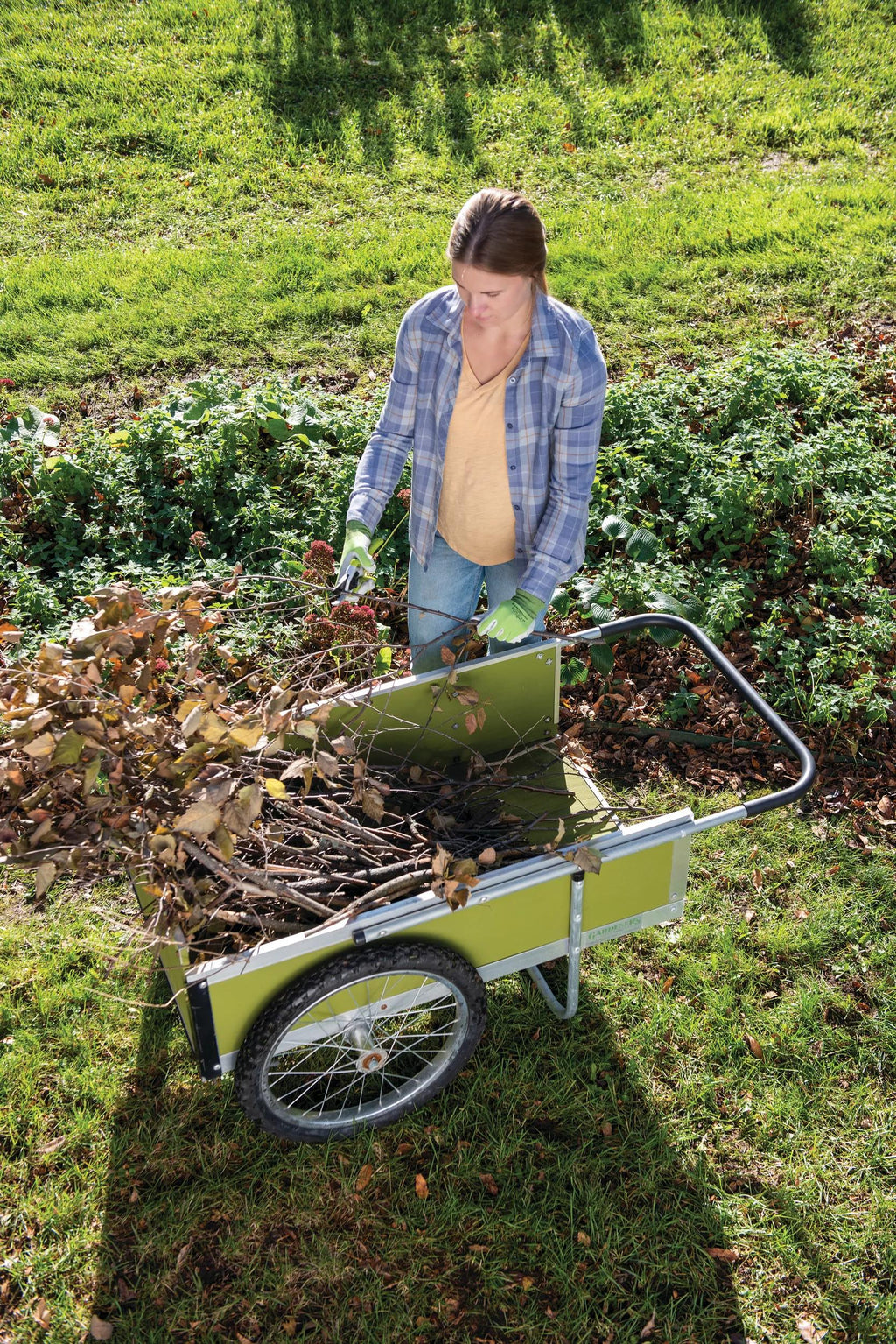 Chariot de jardin moyen avec roues pneumatiques et cadre en aluminium