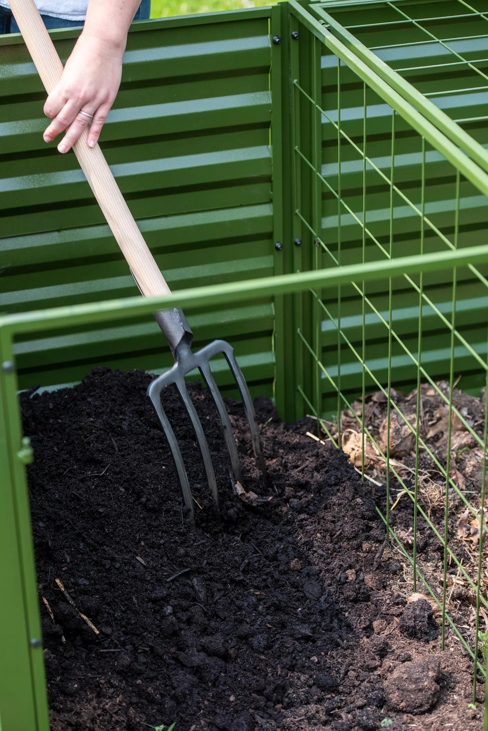 Fourche à bêcher hollandaise robuste avec manche en bois dur pour la terre de jardin