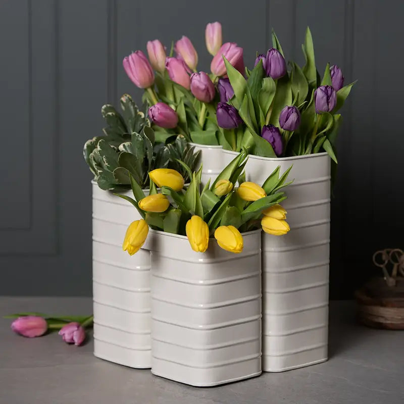 Caddy à fleurs en métal crème avec poignée en bois amovible et 3 compartiments